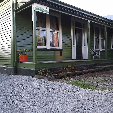 Avon City Backpackers Christchurch Exterior foto